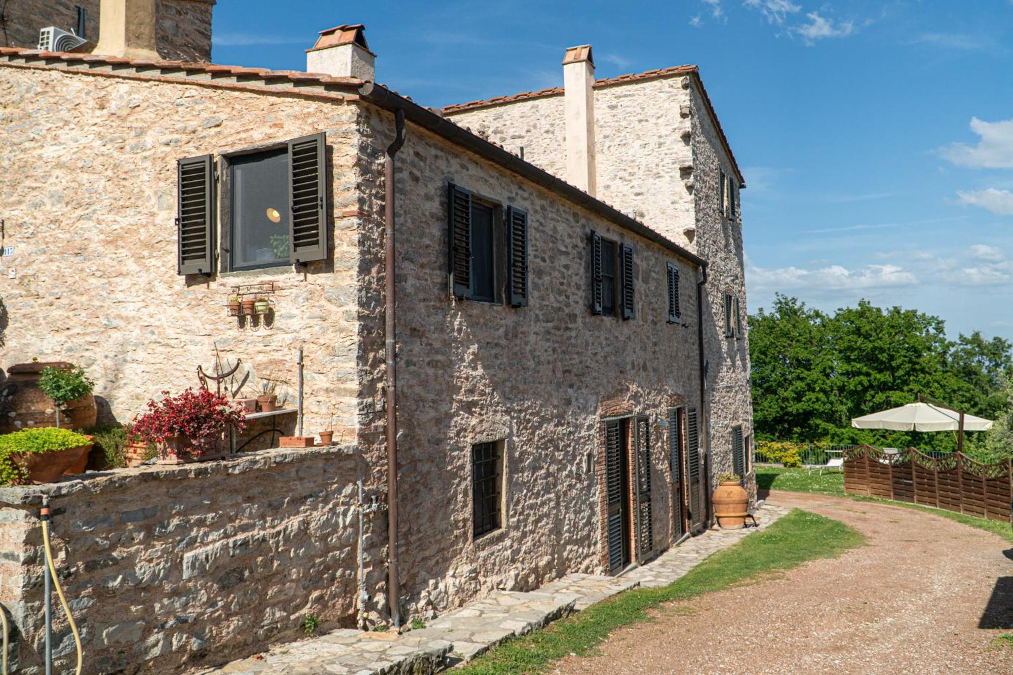 Piccozzo Agritour Aparthotel Casciana Terme Exterior photo